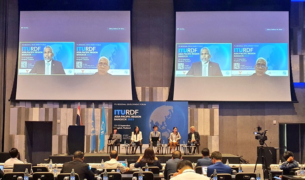 It was an honor to be part of the @ITUAsiaPacific Regional Development Forum for Asia-Pacific #ITURDF and join the Ministerial and the Partner2Connect Matchmaking Roundtable sessions. I look forward to working closely with @ITU in our mission for meaningful connectivity for…