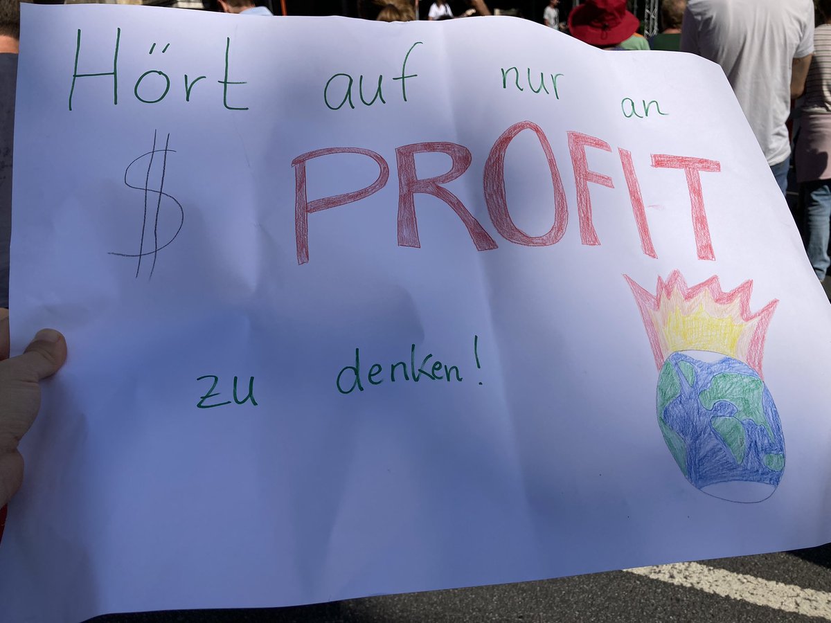 Alex_the_finch's tweet image. Demonstrating for climate action today #ClimateActionNow 
#ScientistsForFuture