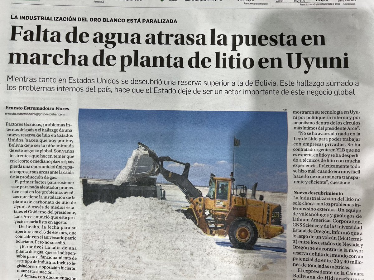 CFValverde's tweet photo. Ah ! Falta de agua! Y quieren hacer una carretera por encima de los acuíferos ! Quien entiende a los de gobierno ? https://t.co/ANhuO6OA5r