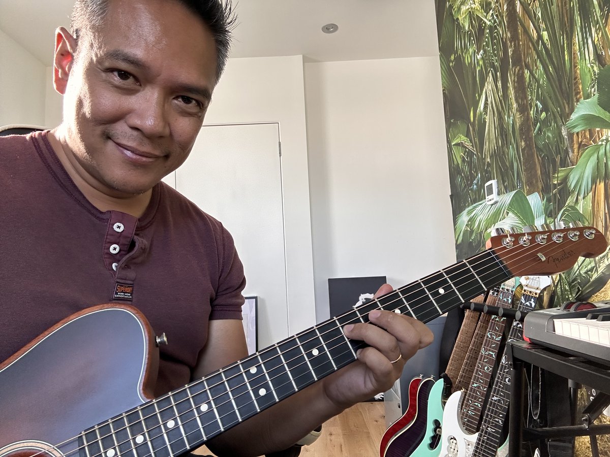 Learning Guitar is difficult but is super rewarding

My secret to breaking through? Rhythm & Time

Most beginners focus on getting fingers right.

But to be fluent you have to play to the beat

Keeping time even if you're sloppy at first

Is the key to Mastery.

Find your Rhythm