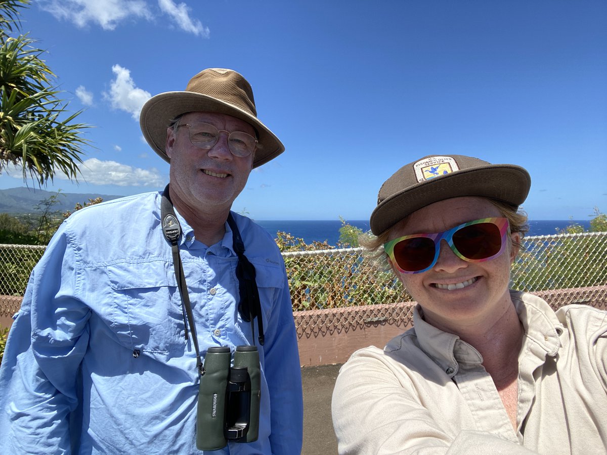 Famous birder makes first-of-its-kind sighting at Hawaii wildlife refuge! David Sibley, author and illustrator of bestselling bird guides that bear his name, recently made the first recorded sighting of a magnificent frigatebird from Kīlauea Point National Wildlife Refuge!