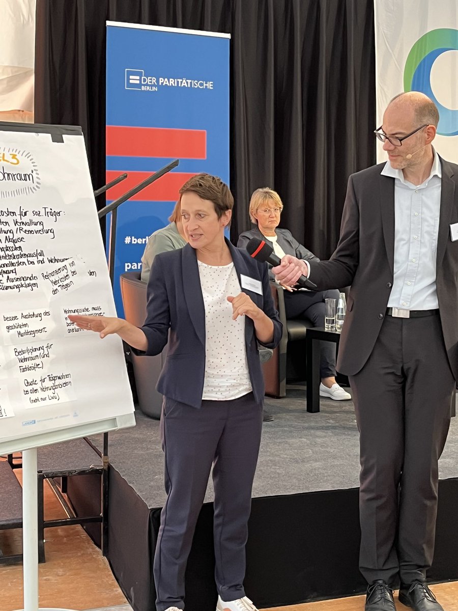 Was wir brauchen, damit #sozial e Träger in #Berlin preiswerte #wohnung en bauen: ➡️ Lotsen, die gut vernetzt sind ➡️ weniger Bürokratie➡️ eine stadtweite Bedarfsplanung ➡️Grundstücke ‼️ Gute Ergebnisse des Austauschs Public-Civil-Partnership 🙏 🙏 @stephanmachulik <a href="/DRadlbeck/">Daniela Radlbeck</a>