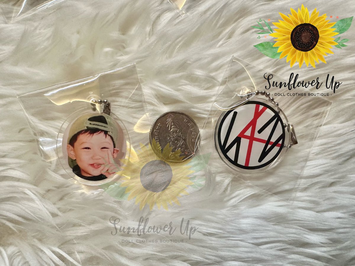 Uee203's tweet photo. 🎂🌻Felix Birthday Giveaway🌻🎂
💝Baby Felix Acrylic KeyRing 30EA
💝SKZ Logo Acrylic KeyRing 30EA
💝บั้มเปล่าOdd 2EA
💝บั้มไม่แกะOdd 5EA
*จำนวนจำกัดมาก่อนได้ก่อนนะคะ*
🗓️: 16 Sep 2023
⏰: 10am-6pm 
📍: TKT’s Row House
#STAYwithSeptboys #ตลาดนัดเด็กหลง
Sponsored by @sunflow3r_up https://t.co/aFrI6EzHBJ