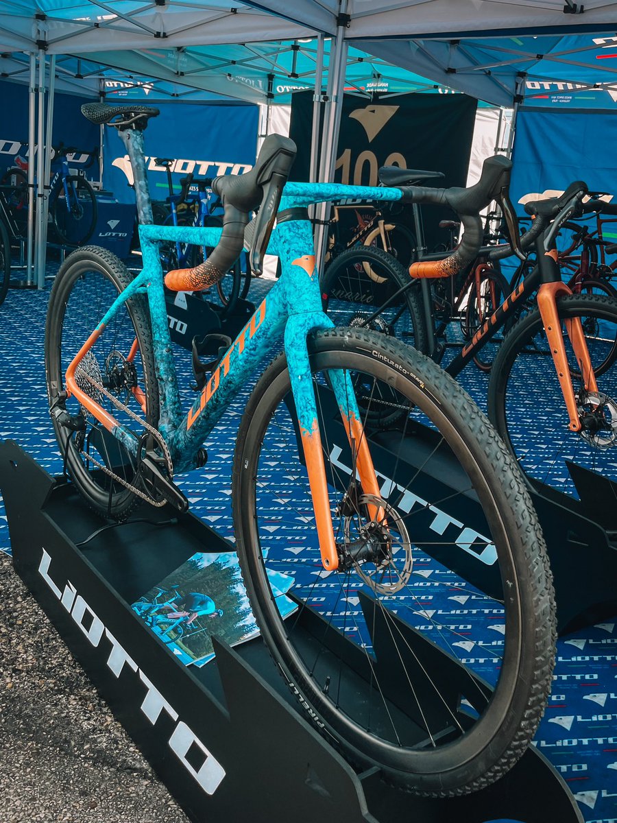 Unicorncycling's tweet photo. Meine Lieblings-Understatement-Räder vom Italian bike festival #IBF #IBF23 https://t.co/XiCzfGht8A
