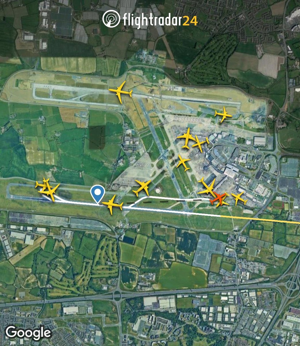 The latest non-sense from @DublinAirport. Aircraft delayed in the air and on the ground because of a pothole on the taxi-way. Why on earth would you not land aircraft on 28R, and have them depart off 28L? How many wasted tonnes of fuel @EamonRyan?