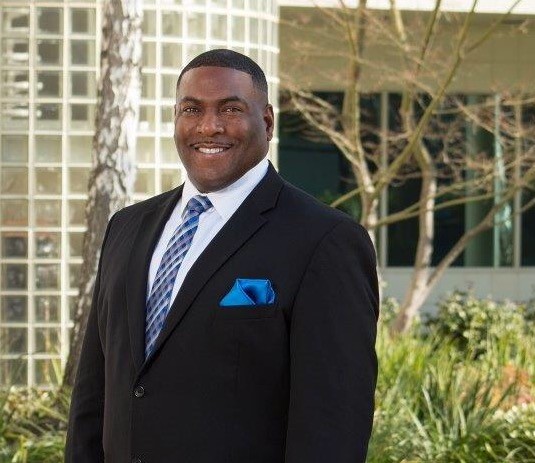 UVDI's tweet photo. During and beyond #EVSWeek, UVDI is proud to recognize EVS Leader Marlon Clemmons of @kpthrive Roseville Medical Center.  I work in healthcare; I have a duty to protect and serve.”   Thank you Marlon for your commitment to protecting us all.
#evsexcellence #evsweek2023 #EVSWeek https://t.co/KYeZ9ljuic