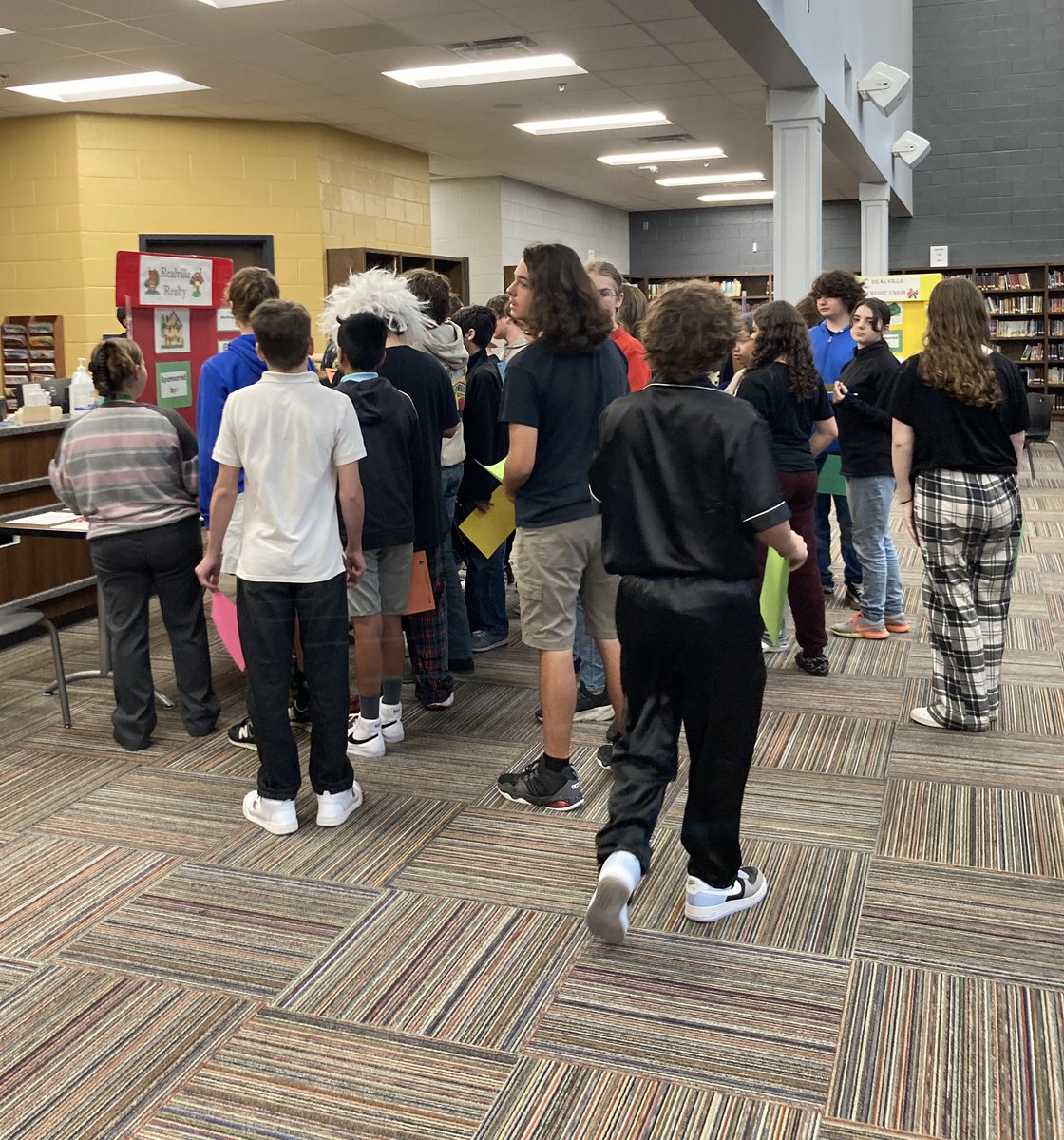 LFMS_Library's tweet image. Reality Check with 8th graders today!