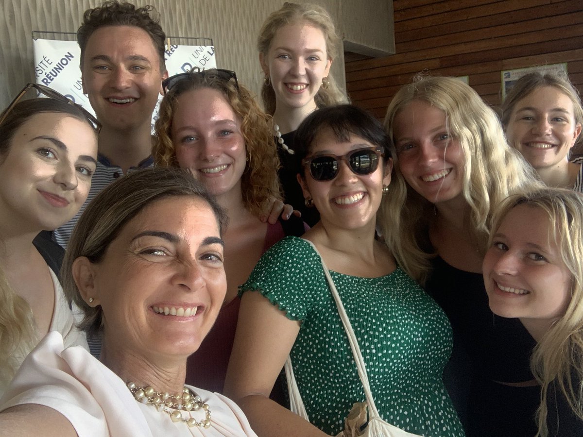 afzattara (@afzattara) on Twitter photo <a href="/Univ_Reunion/">Université de La Réunion</a> heureuse d’accueillir ses étudiants internationaux ce matin en présence de <a href="/Region_Reunion/">Région Réunion</a> <a href="/departement974/">Département de La Réunion</a> <a href="/VilleSaintDenis/">Ville de Saint-Denis</a> ! 784 étudiants de 56 nationalités déjà inscrits ! #BienvenueEnFrance 🇫🇷 de l’océan indien ! <a href="/amarl_m/">Laurent AMAR</a> <a href="/Univ_Reunion/">Université de La Réunion</a> heureuse d’accueillir ses étudiants internationaux ce matin en présence de <a href="/Region_Reunion/">Région Réunion</a> <a href="/departement974/">Département de La Réunion</a> <a href="/VilleSaintDenis/">Ville de Saint-Denis</a> ! 784 étudiants de 56 nationalités déjà inscrits ! #BienvenueEnFrance 🇫🇷 de l’océan indien ! <a href="/amarl_m/">Laurent AMAR</a>