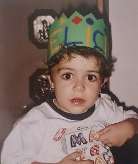 SalvaCamposM's tweet photo. Valor para reconocer. Fuerza para levantarse. Ilusión y entrega para encontrar la felicidad. Tanti auguri Dani. 🎂💪🏻⚽️🇮🇹❤ https://t.co/dUogyhVSnh
