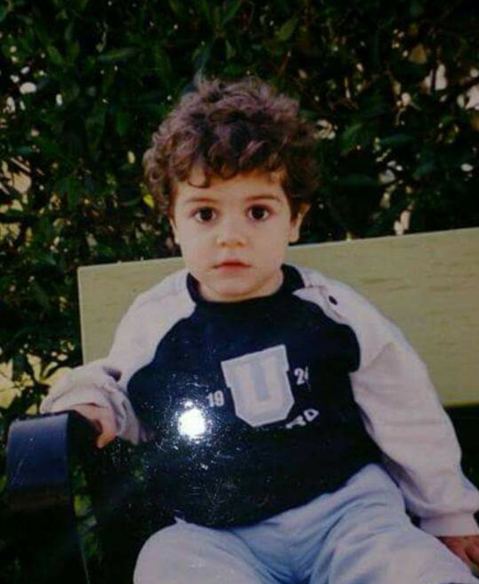 SalvaCamposM's tweet photo. Valor para reconocer. Fuerza para levantarse. Ilusión y entrega para encontrar la felicidad. Tanti auguri Dani. 🎂💪🏻⚽️🇮🇹❤ https://t.co/dUogyhVSnh