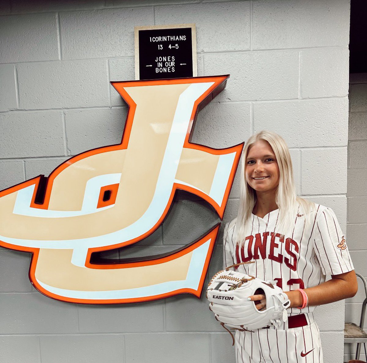 MakDickerson3's tweet photo. I am so blessed and excited to announce my commitment to further my academic and athletic career @JC_Bobcats! I want to thank my parents and coaches for supporting me through this journey.  
GO BOBCATS!!❤️💛 @JC_CoachTDEW @ParkerConrad73 @KHSWhippetSB @Mojo2024Hughes https://t.co/Kz8cnjy2Dp