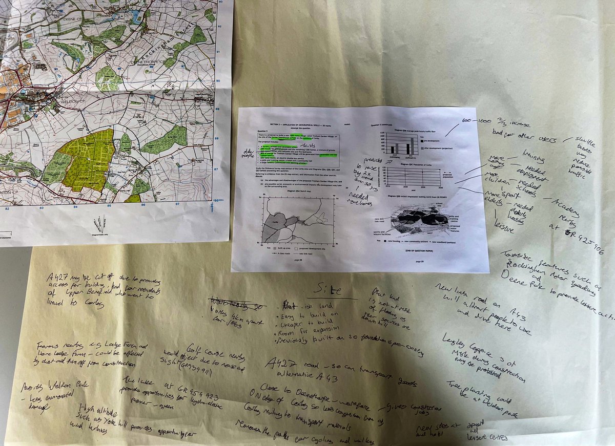 MrSimpsonGeo's tweet photo. #HGeographers getting to grips with #ApplicationOfGeographicalSkills lots of fantastic ideas and sharing of knowledge #workingtogether #learningtogether #geographyteacher https://t.co/U2kczZACAf