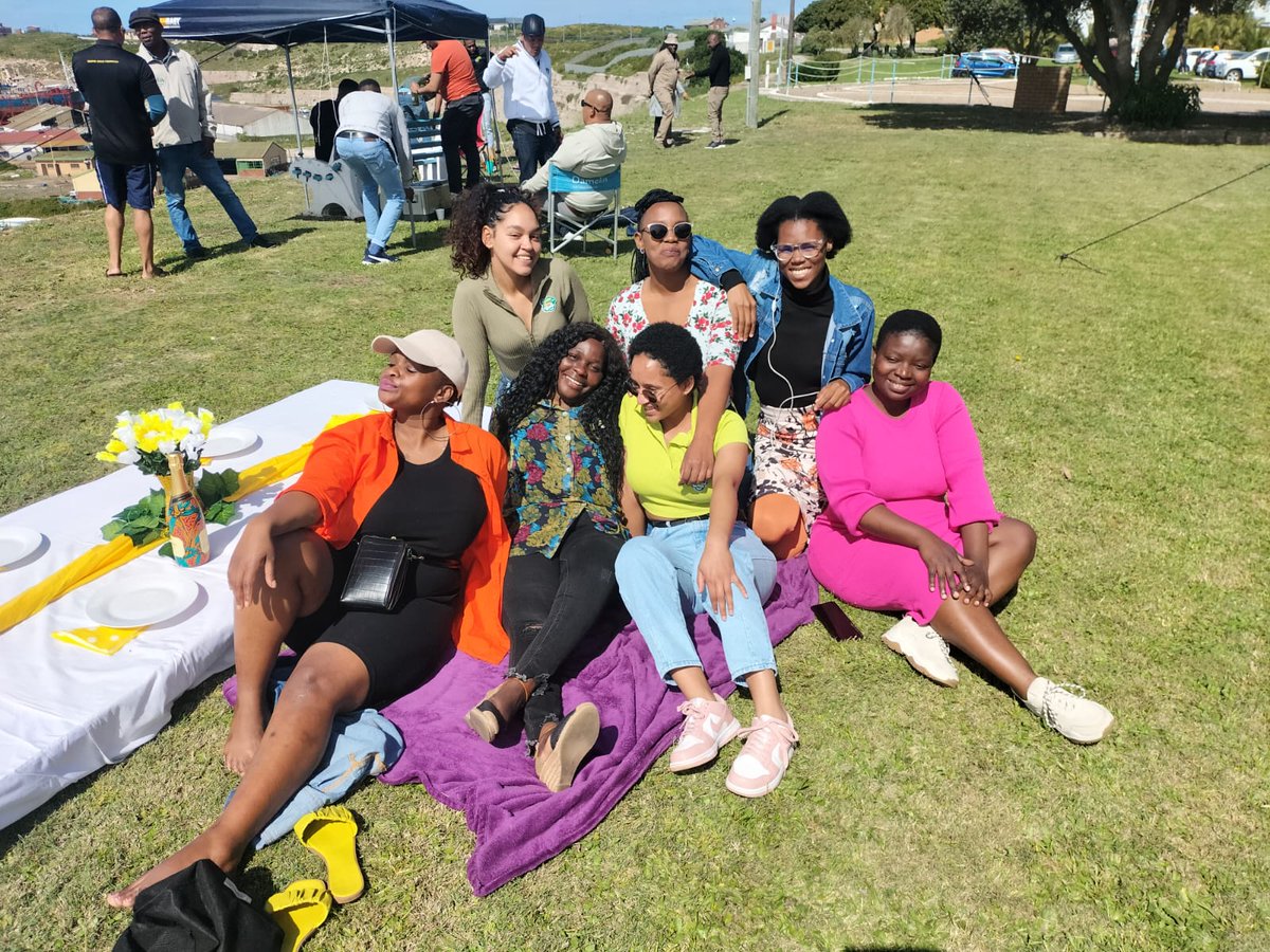 SANDF_ZA's tweet photo. READ || SA Navy || SAS SALDANHA Spring Day 2023.
https://t.co/KDVEdkfjDm
#SANDF
#SANavy
#ToBeUnchallengedAtSea
#SpringDay2023 https://t.co/wCcavZCCM3