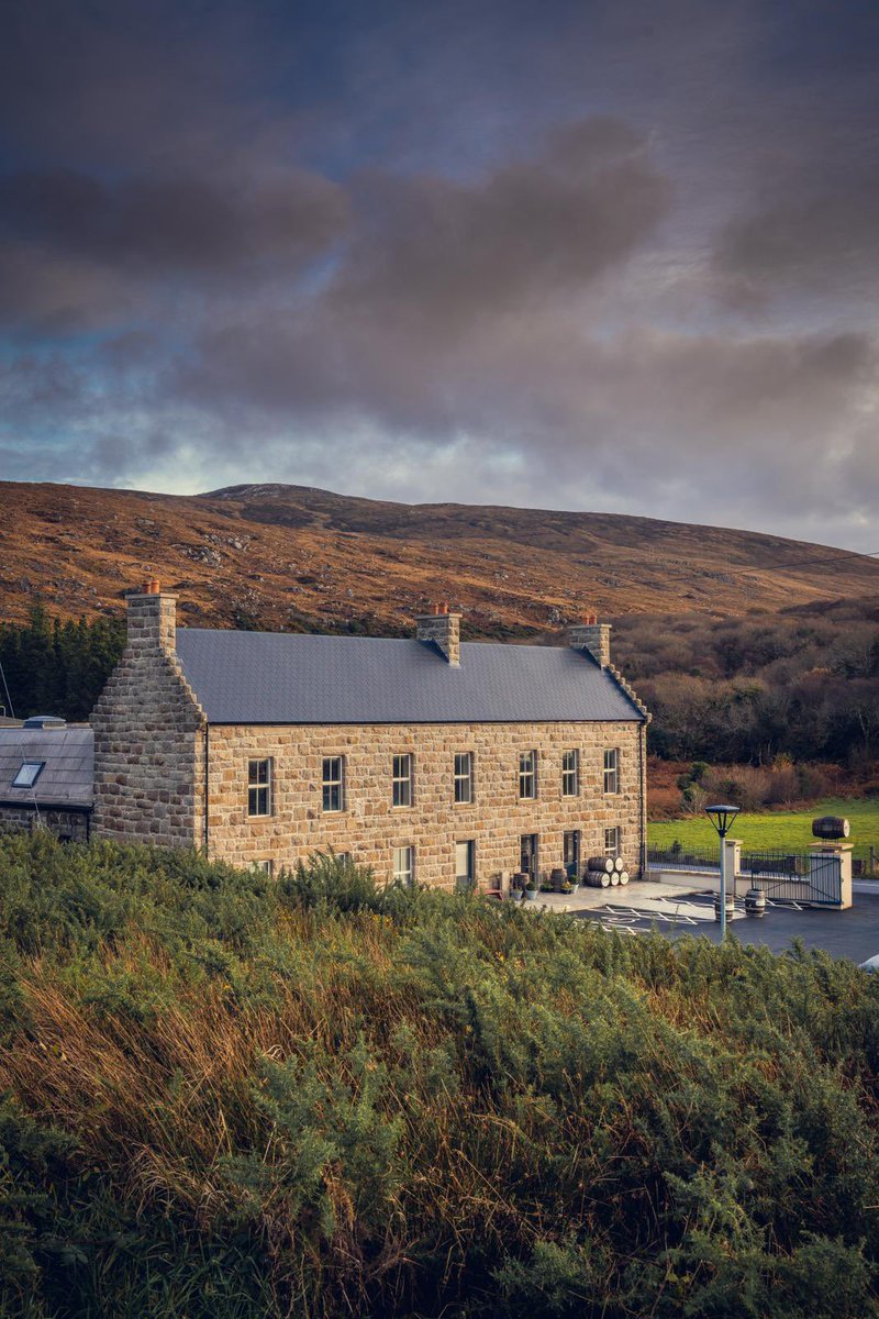 ☘️🥃 GIVEAWAY! 🥃☘️

🏞️ Today, we're celebrating #LoveDonegalDay from the heart of Donegal's Gaeltacht! We are giving away 2 Croithlí Distillery experiences, including a bespoke tasting. To enter, follow us and share this post. The winner will be chosen tomorrow! 💚
Slainte