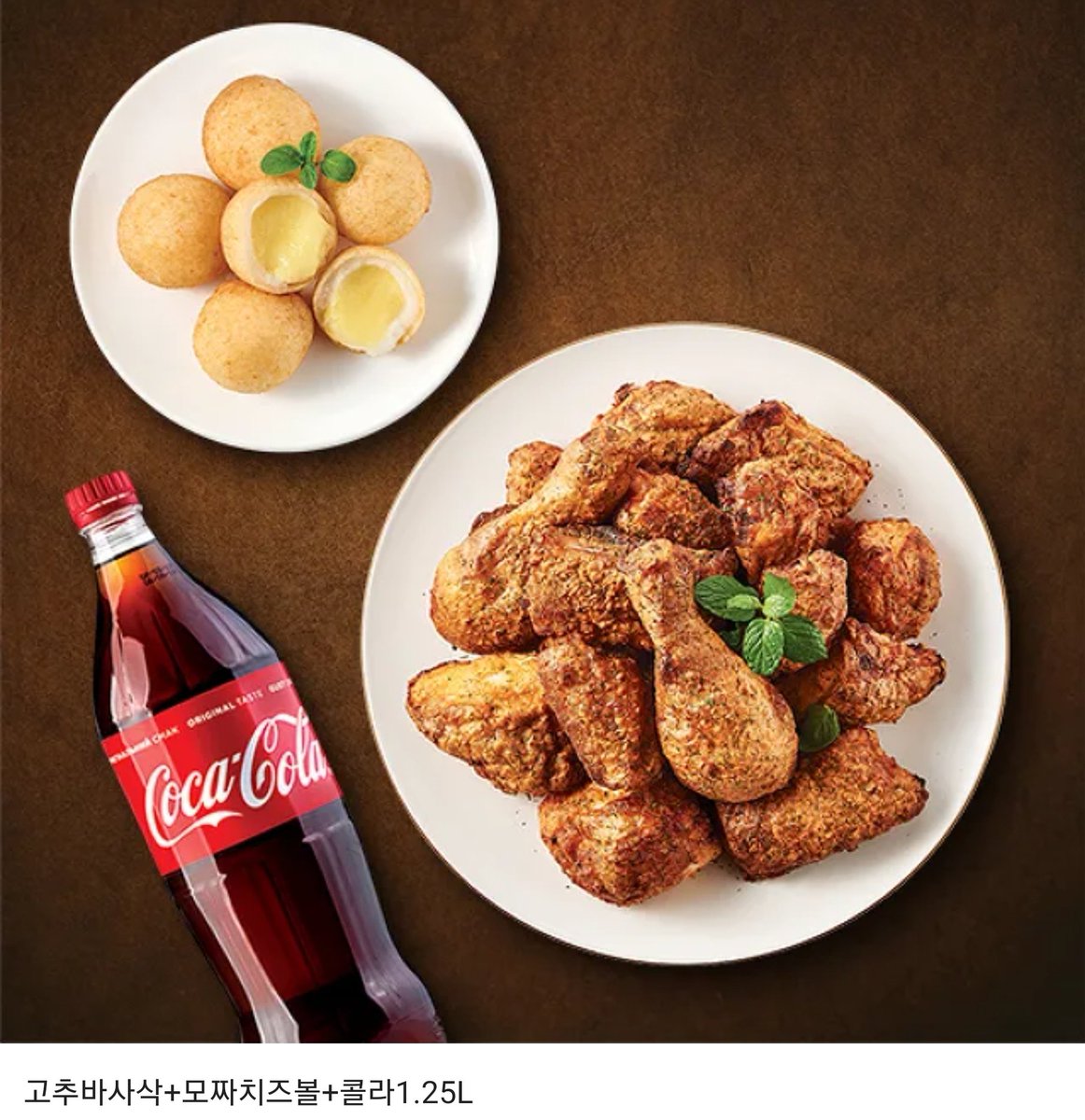 [Rt💛] 안녕하세요! 너무 좋아하는 지인분이 오랫동안 준비하던 웹툰이 오늘 런칭되었습니다. 많이 봐주셨으면 하는 마음에 알티 이벤트를 돌려봅니다. 추첨은 이번달 말에 하겠습니다!!
카카오페이지 💛미친 악당의 품으로 떨어졌다💛 잘부탁드립니다!!

💛 보는 곳 > page.kakao.com/comment?series…