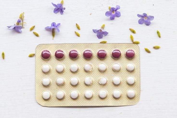SEricker's tweet photo. What do you know about oral contraceptives share your knowledge
I know they are hormonal what about you
@YourAuntyJane 
Text or call 0800721530 Aunty Jane hotline for free https://t.co/8Llf2EKZns