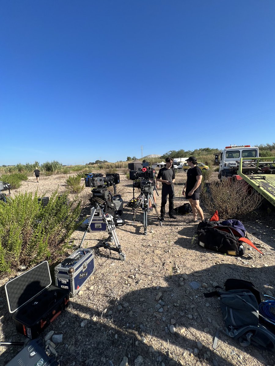 AjuntamentPLF's tweet photo. 🎥 Els dies 8 i 9 en plena Festa Major, amb el pont sobre la Tordera com a protagonista, es va rodar el teaser de la pel.lícula “Una vieja en Torrevieja” del director Gerard Claramunt dins el programa de l’ #escac , Laboratori Opera Prima
#Palafollspaisatgescinematogràfics https://t.co/vEBPUo4WLV