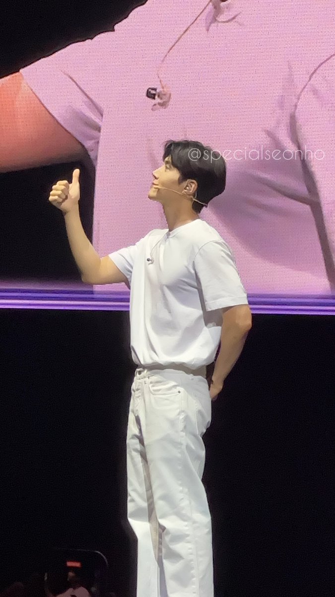 specialseonho's tweet photo. 잠깐 코피남… 😭

#KIMSEONHOinSG2023 #KimSeonho #김선호 https://t.co/rEzRaYT2FI