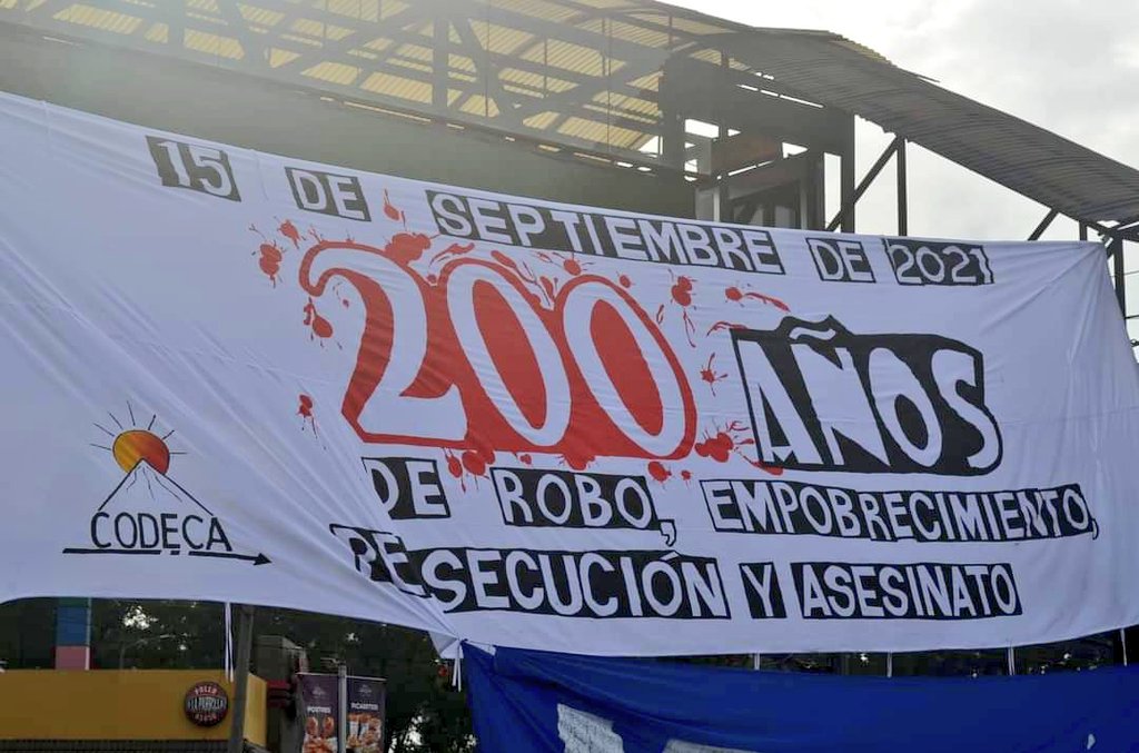 GtCodeca's tweet photo. #IndependenciaDeGuatemala❓
¡NADA QUE CELEBRAR, MUCHO POR LUCHAR! ✊🏼
🔴 202 años de saqueo, corrupción, empobrecimiento, racismo, persecución y asesinatos.
📸 Manifestacion CODECA 2021
#CodecaEsDignidad 🔥 https://t.co/K3JGYx5qQQ