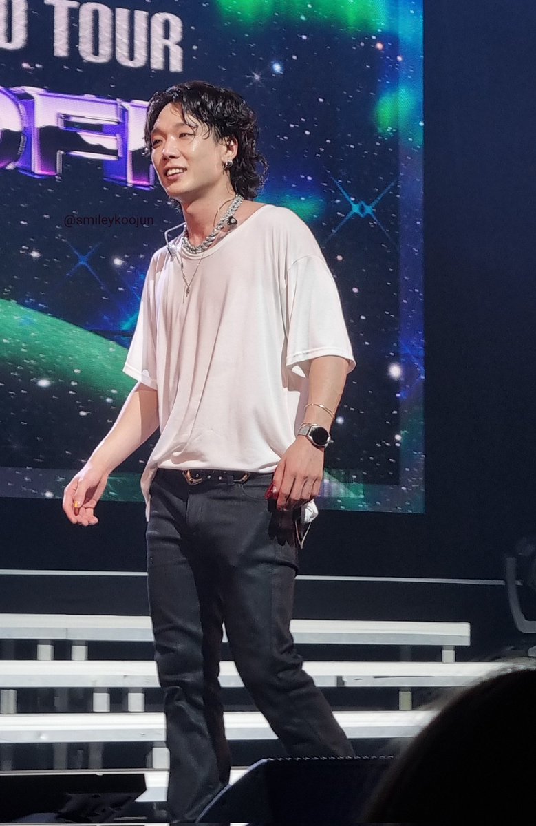 당신의 미소는 나의 기쁨입니다 ♡
#iKONIC과_iKON_8주년_우리의PANORAMA