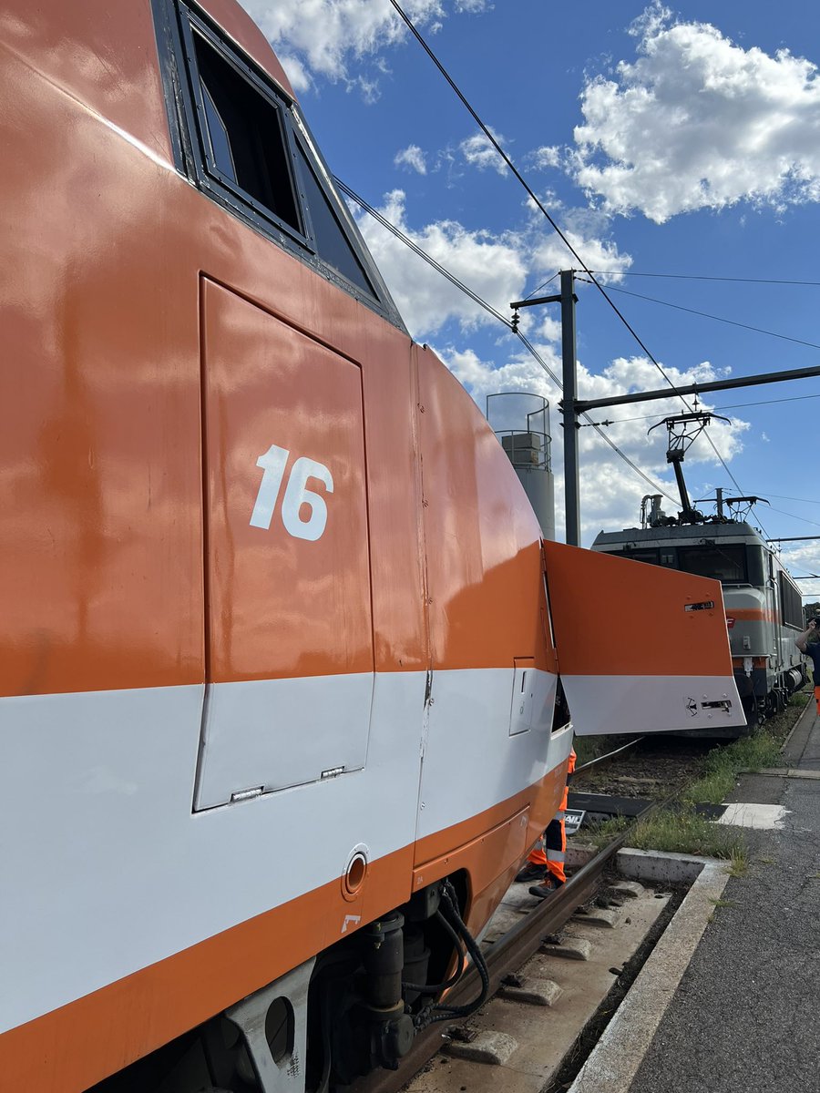 Direction Lyon Perrache pour deux jours d’exposition voie A de 10h à 18h à l’occasion des journées européennes du patrimoine. Visite des cabines, exposition à bord de la rame, visite du mythique poste d’aiguillage, ouverture des archives. On vous attend nombreux 👌😎