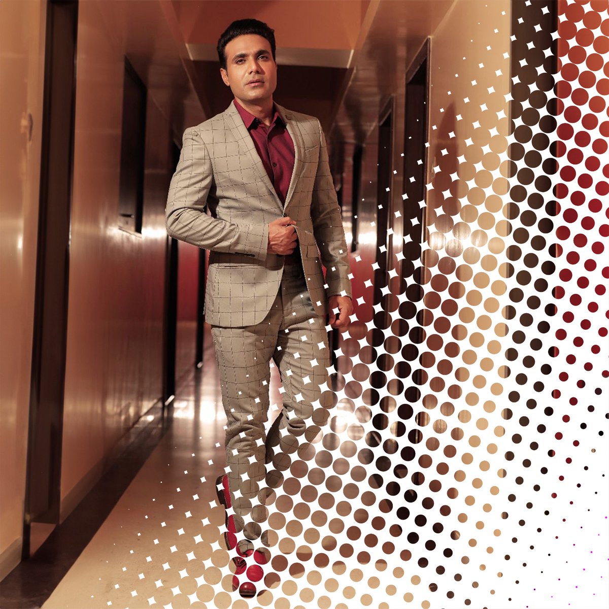 A Suit is the uniform of Success & Elegance

#SuitStyle #gentlelook #beinggentleman #suitgram #success #elegance #discipline #beingfocused🎯  #actorlife #salimdiwan #themood