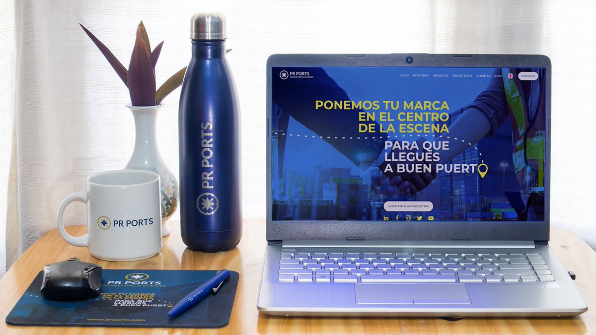 prports1's tweet photo. 🚢🌎 En PR PORTS, somos apasionados por impulsar el crecimiento de la industria portuaria en América Latina.
👉🏻 Nuestra misión: Facilitar Negocios Portuarios en la región ⚓️
#PRPORTS #NegociosPortuarios #AméricaLatina #InnovaciónLogística #Networking https://t.co/1D8jf6YNHC