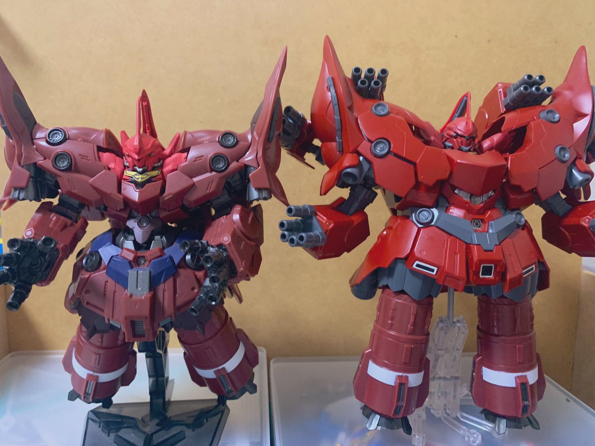 シナンジュ。 コンバージと比較。 どっちもすき。 #モビルスーツ 