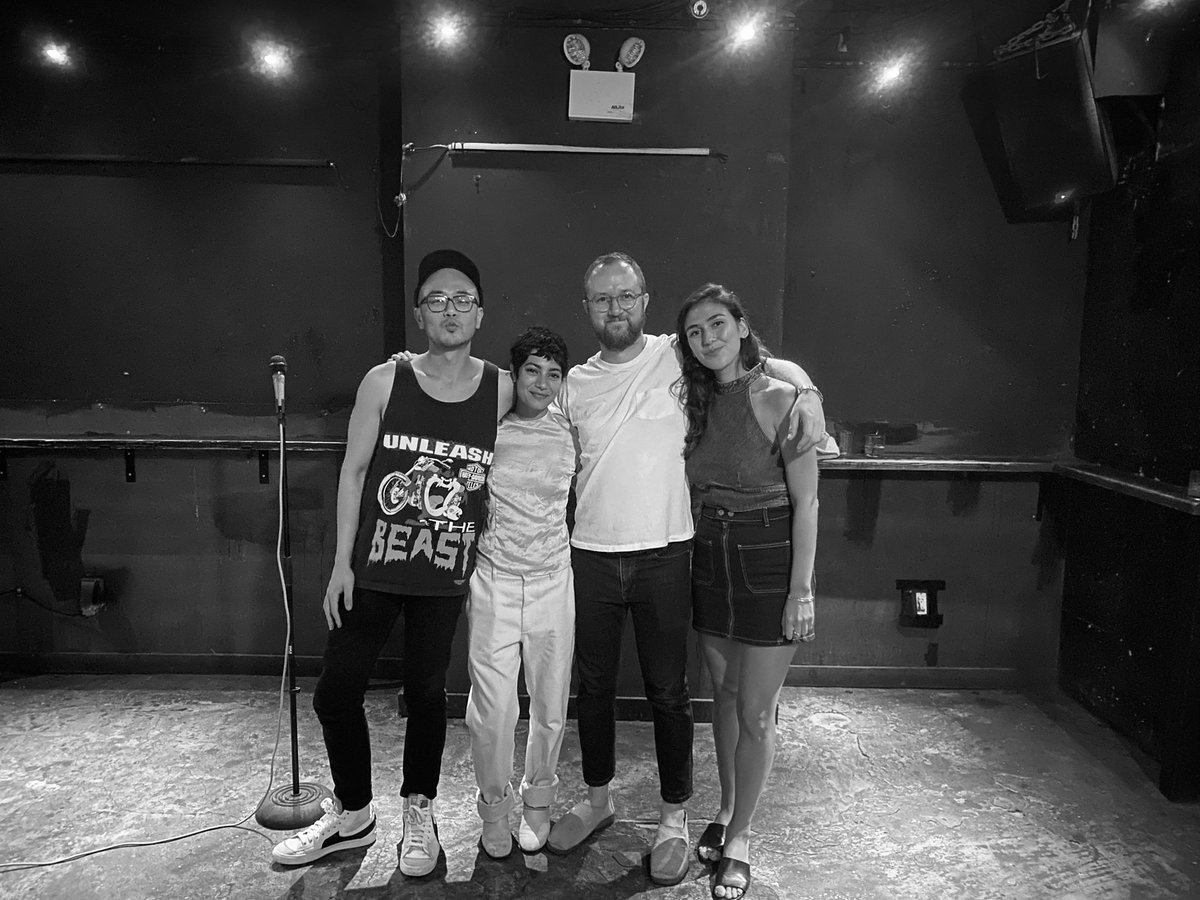 giganticanovel's tweet photo. I’m so grateful &amp; so honored to have performed w/ @sasha_fletcher, @yumpopink, &amp; @minaseckin last night at Mood Ring in NYC ❤️‍🔥❤️‍🔥❤️‍🔥❤️‍🔥 https://t.co/Jc6s7Q2iie