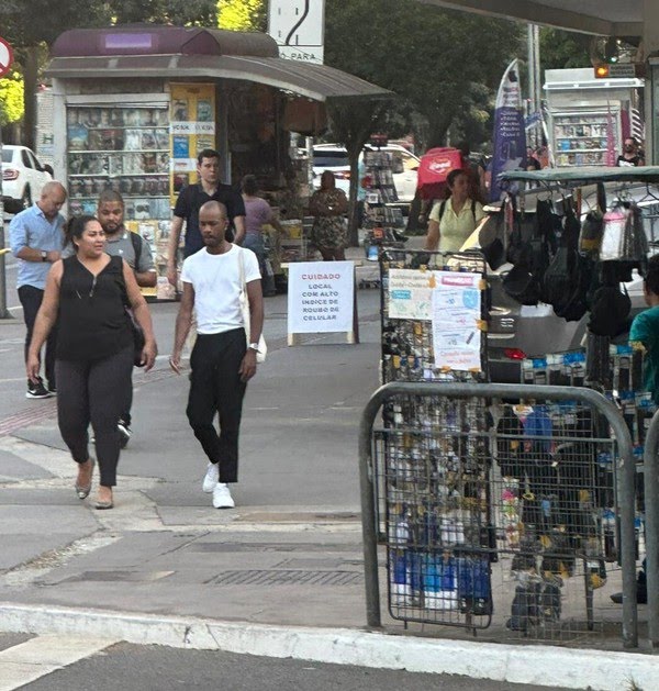 Guilherme Boulos tweet media