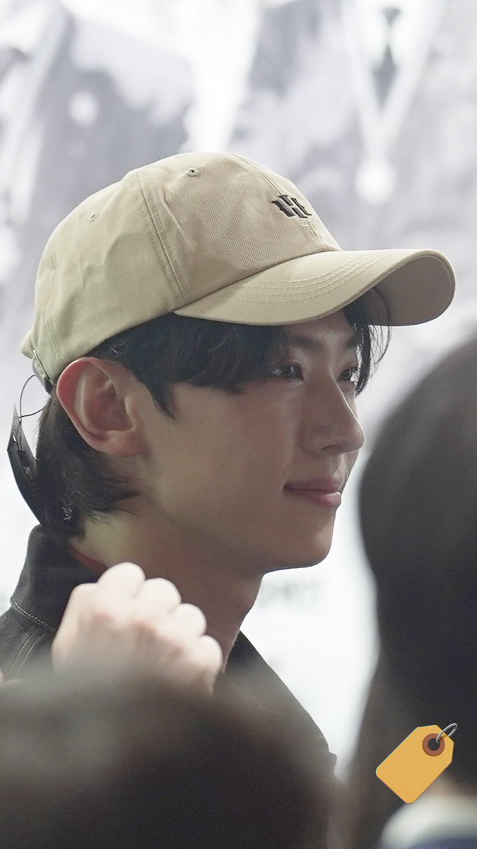 IN___DEX__'s tweet photo. 230914 청년의 날 덱스 #프리뷰
내 맴이 힘들댜 ,, 🥺
#덱스 #DEX #김진영 #Falling_IN_DEX https://t.co/yJx8d4eVHL