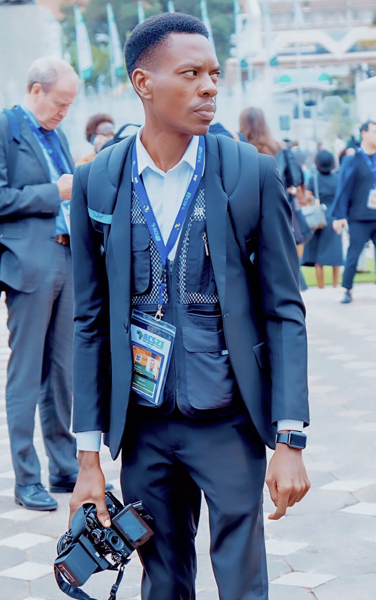 I left the #AfricaClimateSummit with a deep sense of responsibility to use my #filmmaking skills to amplify the voices of young activists and spread awareness about the climate crisis. 

Thanks to the #YouthBridgeFoundation, #DuapaProject Nature4Climate  for that huge platform.