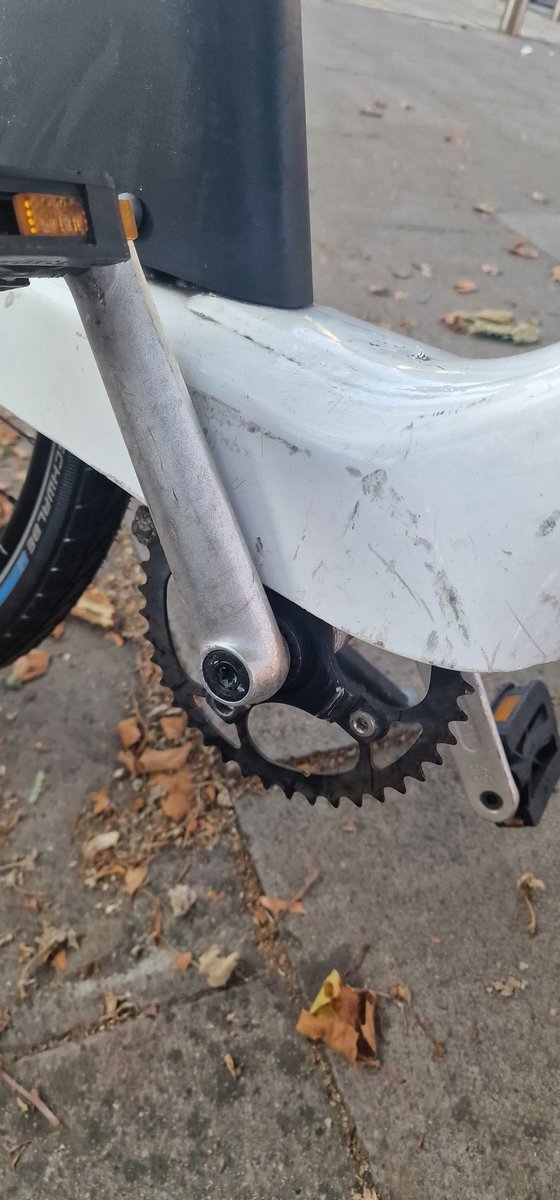 Two <a href="/limebike/">Lime</a> purposefully damaged so theieves can come back to them later. REMOVE THEM OFF THE MAP WHEN WE REPORT IT!!