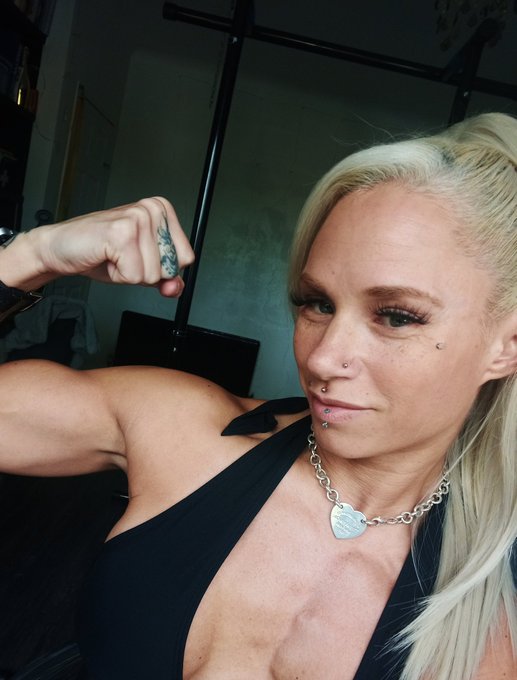 It's a hard life being the boss... fun day working from home tho 😈🤣 mistress, personal trainer.. and<a href="/tag/boss"class="tags"><span>#boss</span></a><a href="/tag/trainhard"class="tags"><span>#trainhard</span></a><a href="/tag/personaltrainer"class="tags"><span>#personaltrainer</span></a><a href="/tag/mistress"class="tags"><span>#mistress</span></a><a href="/tag/workfromhome"class="tags"><span>#workfromhome</span></a>