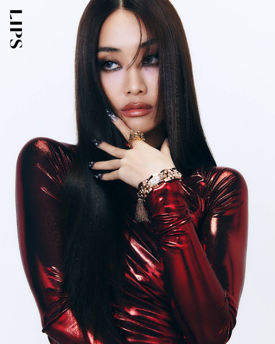 lipsmagazine_th's tweet photo. เบคกี้สวมเครื่องประดับ  Panthère de Cartier, Juste un clou, นาฬิกา Baignoire de Cartier

มายด์สวมครื่องประดับ  Panthère de Cartier, นาฬิกา Clash (UN) Limited และอีกลุคกับเครื่องประดับ Clash de Cartier 

@Cartier
#BeckyArmstrong
#Mind4EVE
#CartierThailand
#NEWWAVES
#LIPSMAGAZINE https://t.co/DTpafWnwr3