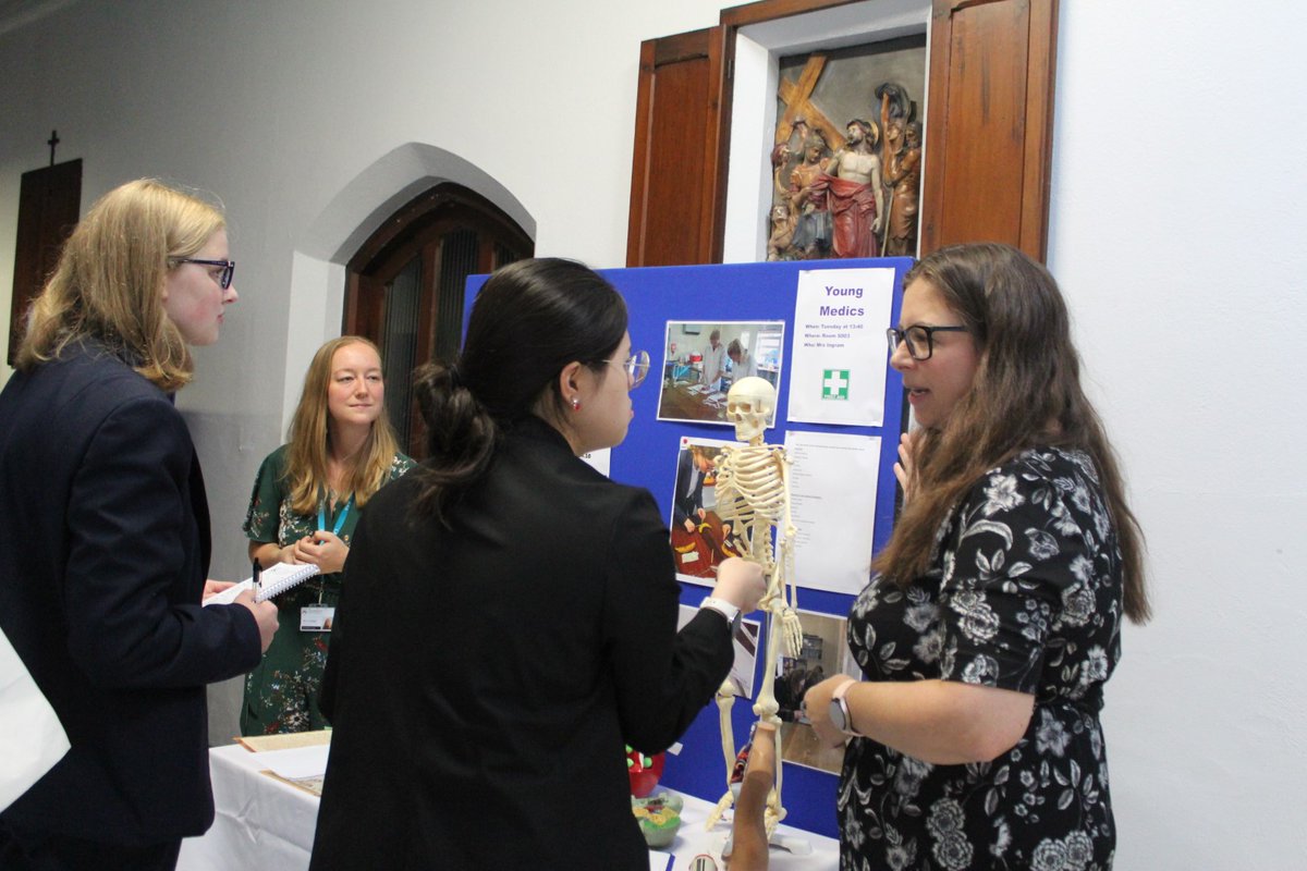 LboroAmherst's tweet photo. ๐ธ Take a peek at the snapshots from our Co-curricular Fayre, where our Year 10-13 pupils were signing up for exciting clubs and activities! ๐๐ #CoCurricularFayre #ClubSignUp #lboroamherst https://t.co/X5ouwNMlLa