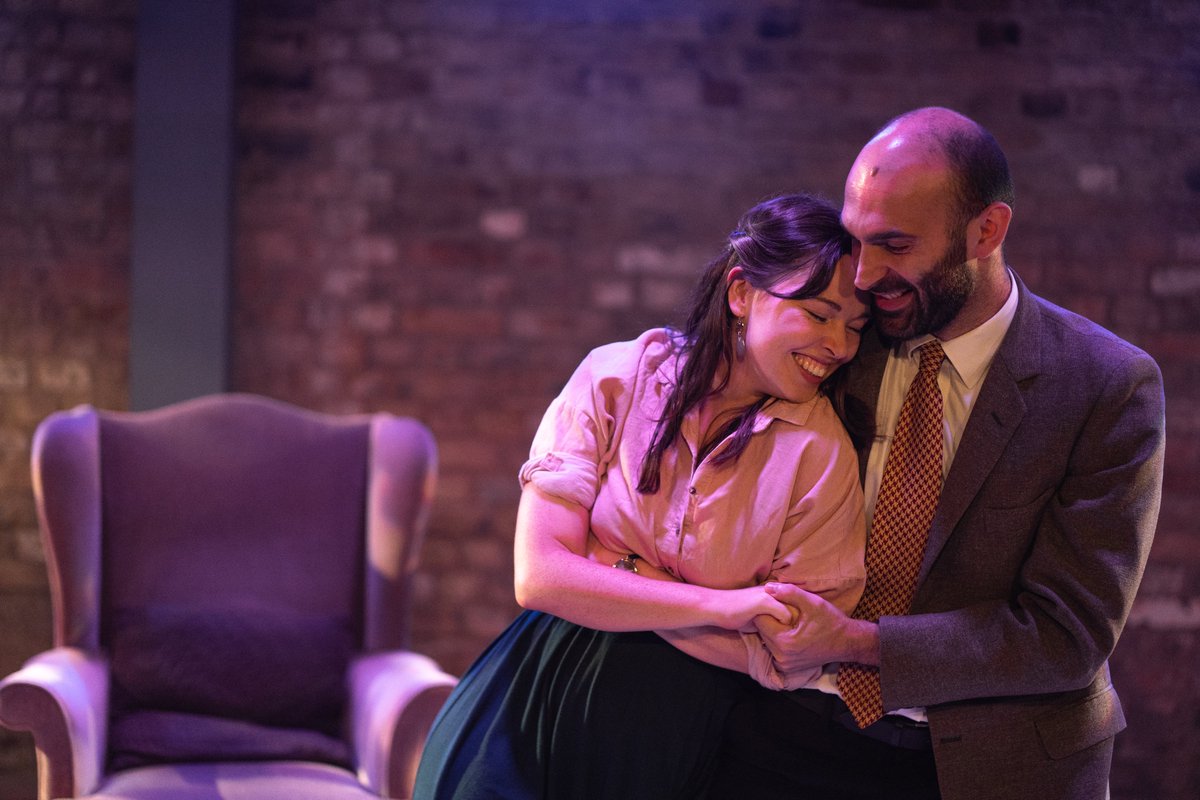 2 weeks left to see @rsm_office's multi talented @Mattseager4 in In Other Words at @arcola. Written by Matt, also starring Lianne Harvey, it's a beautiful, deeply moving play about love, the cruelties of dementia & the triumph of music. A raft of 4* & 5* reviews say go ASAP.