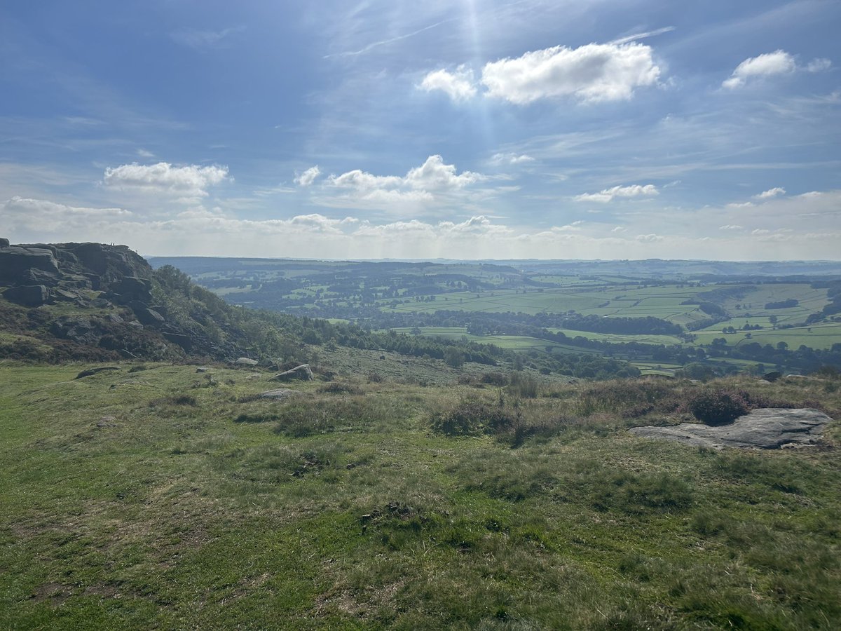 Silver groups are out in the glorious September sunshine. All showing a great attitude and enjoying the views of the Peak District. #dofe #peakdistrict #dofesilver #abbotbeyneschool