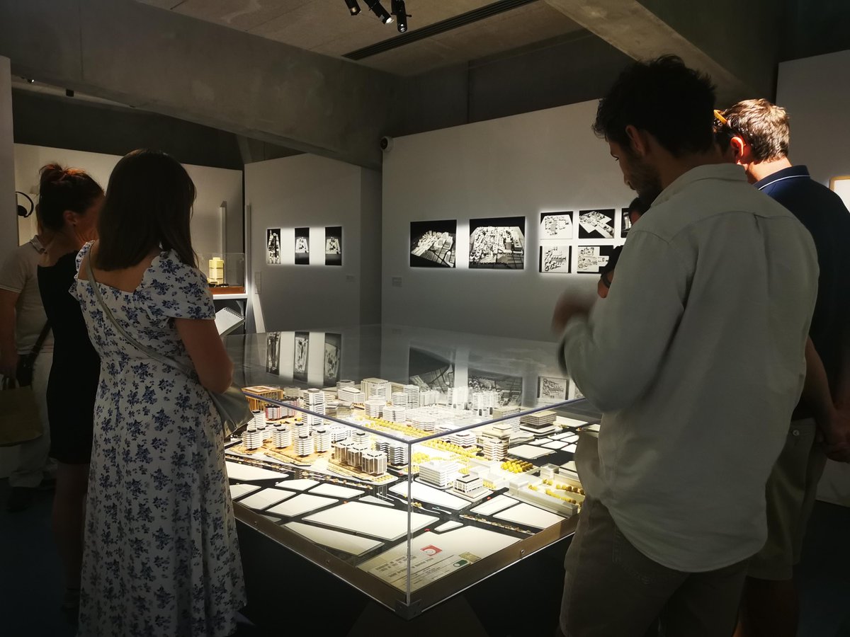 a'urba (@aurba_33) on Twitter photo Merci à <a href="/ArchivesBxM/">ArchivesBordeauxMét</a> pour cette visite commentée de l'exposition "Maquette - Architecture - Urbanisme. La métropole bordelaise en miniature" 🏢
Exposition à voir ce week-end pour les #journeeseuropeennesdupatrimoine ! Merci à <a href="/ArchivesBxM/">ArchivesBordeauxMét</a> pour cette visite commentée de l'exposition "Maquette - Architecture - Urbanisme. La métropole bordelaise en miniature" 🏢
Exposition à voir ce week-end pour les #journeeseuropeennesdupatrimoine !
