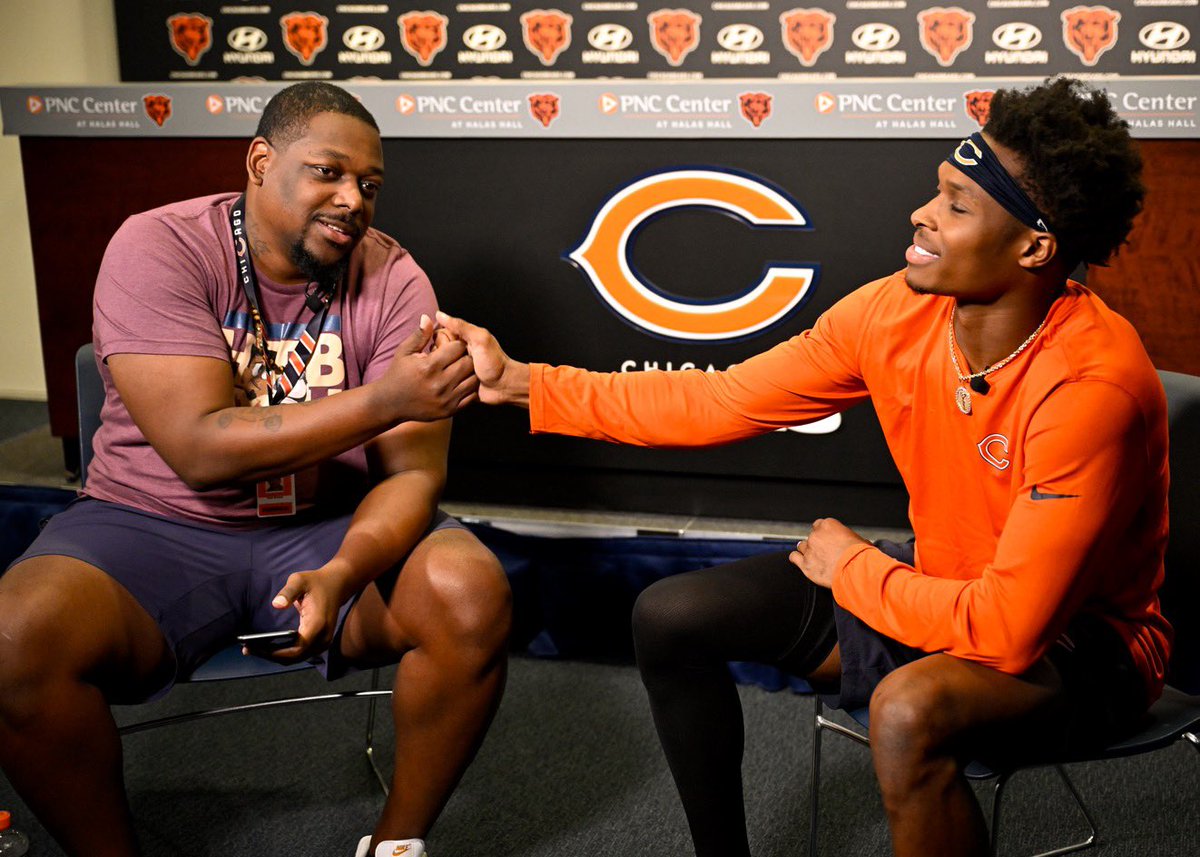 HerbHoward411's tweet photo. Chopped it up w/ @Darnell_M1 for episode 2 of #BearWithMe. Stay tuned for the full conversation!
#TheBIGS #ItsUS https://t.co/26ZiU28Fnp