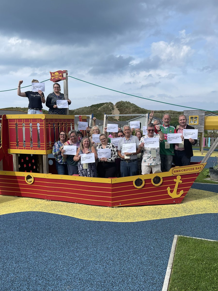 UNISONSW's tweet photo. Shiver me timbers! Health and Safety Reps at our SW Health and Safety Fest are PROW-ed to support @UWEUNISON strikers. But BUOY! they are STERNly saying the University needs to pay up. https://t.co/iA0bNMODX5