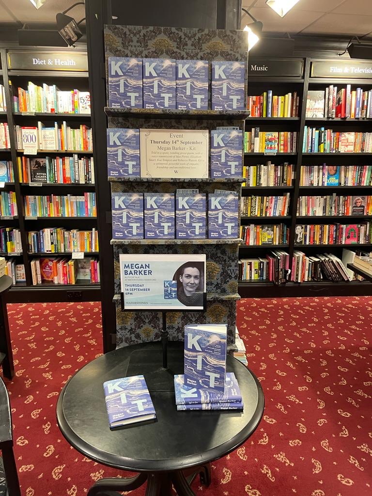 So many kits! A lovely evening reading yesterday, ⁦<a href="/Waterstones_HFD/">Waterstones Hereford</a>⁩, thank you x