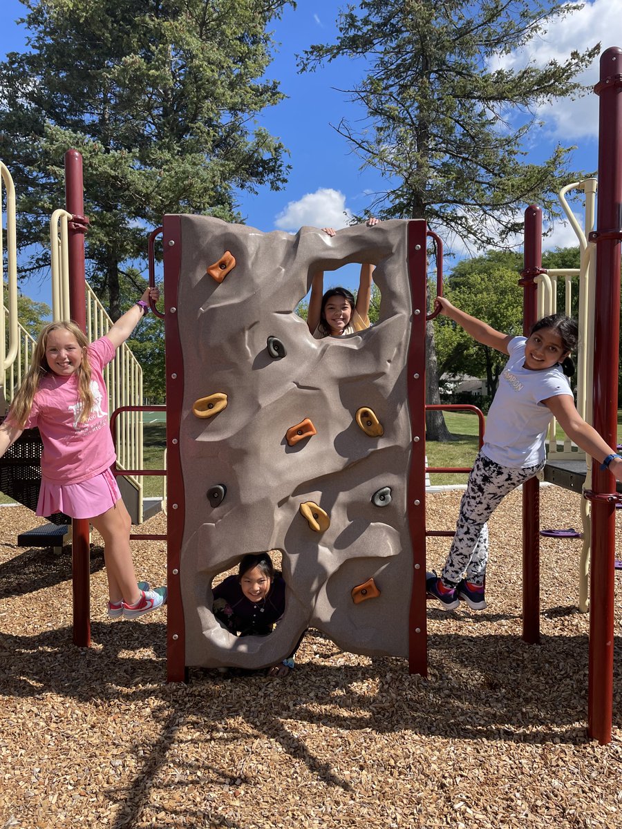 Heidi Fletcher tweet media