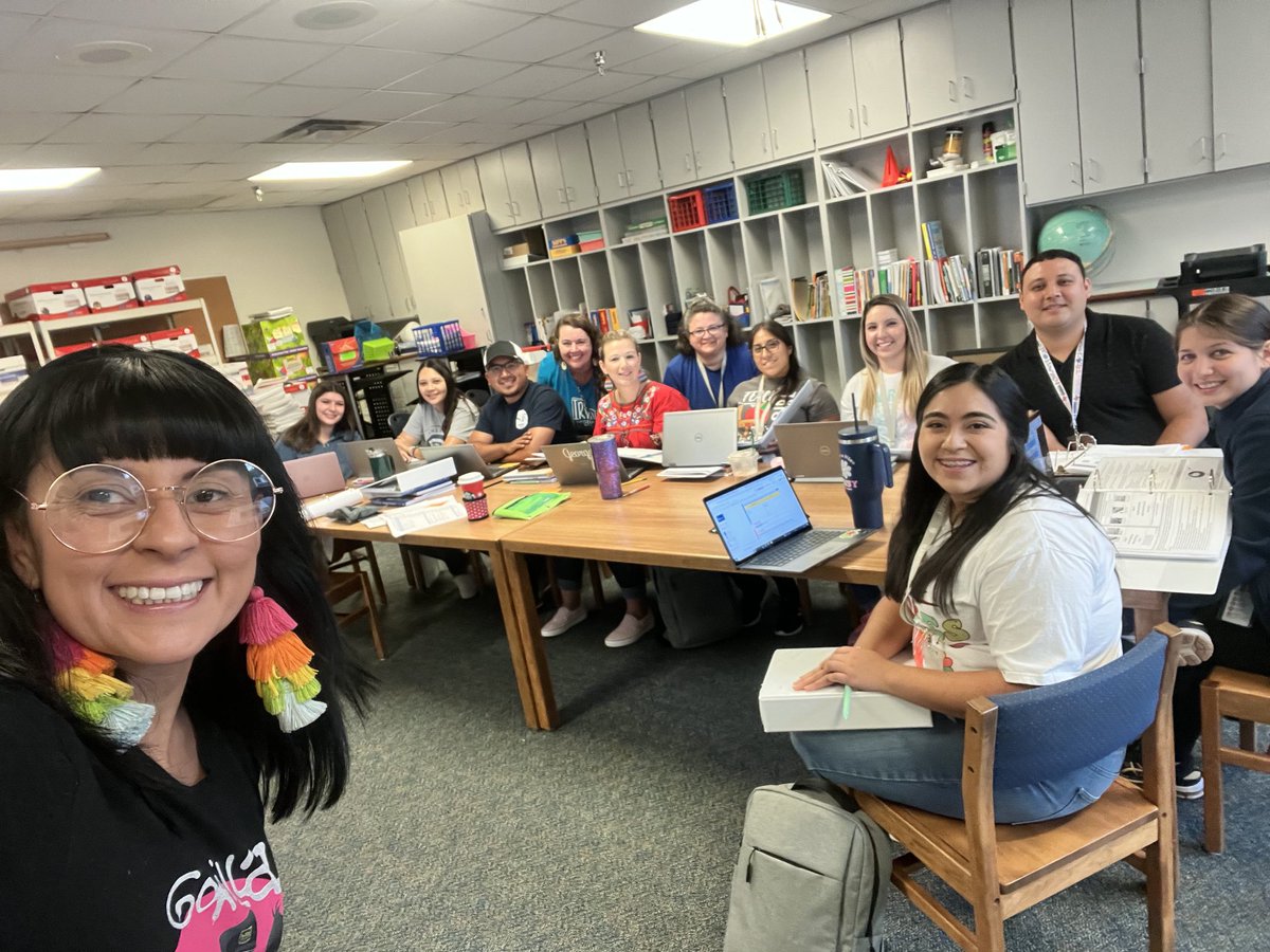 Our herd of 3-5 (S)RLA as we are zoomin’ with the district as we plan our dynamic instruction for 2nd Six Weeks! ⁦<a href="/BartonBuff/">Barton Elementary</a>⁩ ⁦<a href="/iInstructIrving/">Irving ISD C&I</a>⁩