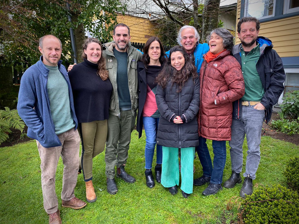 Durante el 13 y 14 de septiembre nos reunimos con nuestro directorio y equipo ejecutivo para seguir avanzando en en la movilización de recursos económicos para la biodiversidad del país.

Lee más aquí bit.ly/3PET4bF