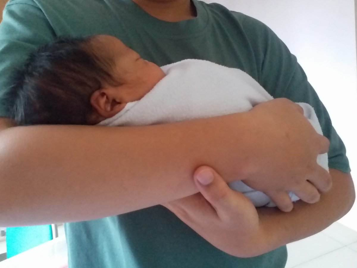 Officially become a knight from the new born queen 💪🏻👼🏻