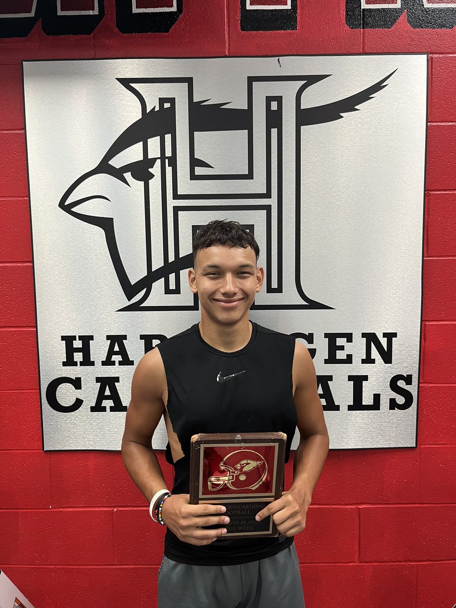 Harlingen Cardinals Offensive Player Of The Week- Randy Morales

#csnd #mtxe #iiwii #letsGROW