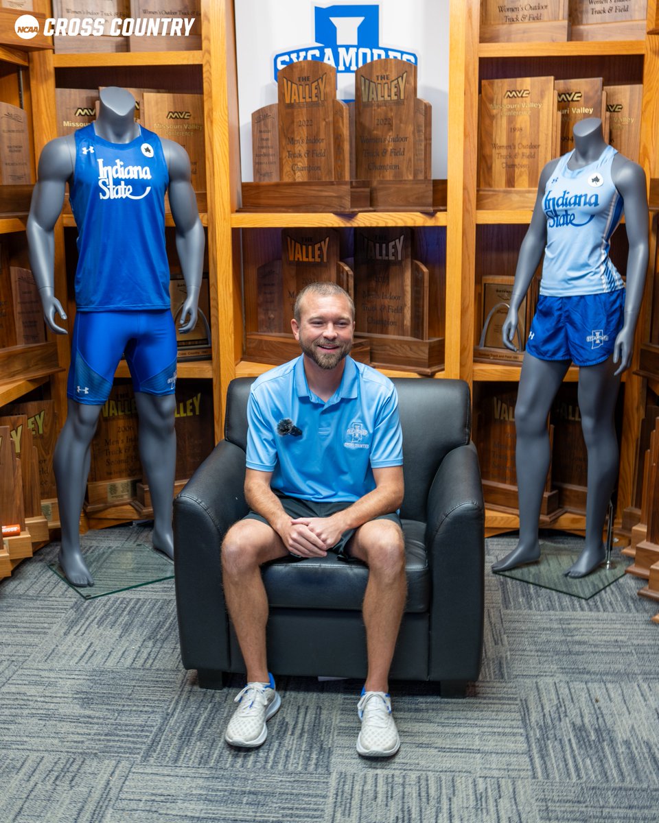 NCAATrackField's tweet photo. On-site with @IndStXCTF 📸🎬

#NCAAXC https://t.co/jrDQvuquqx