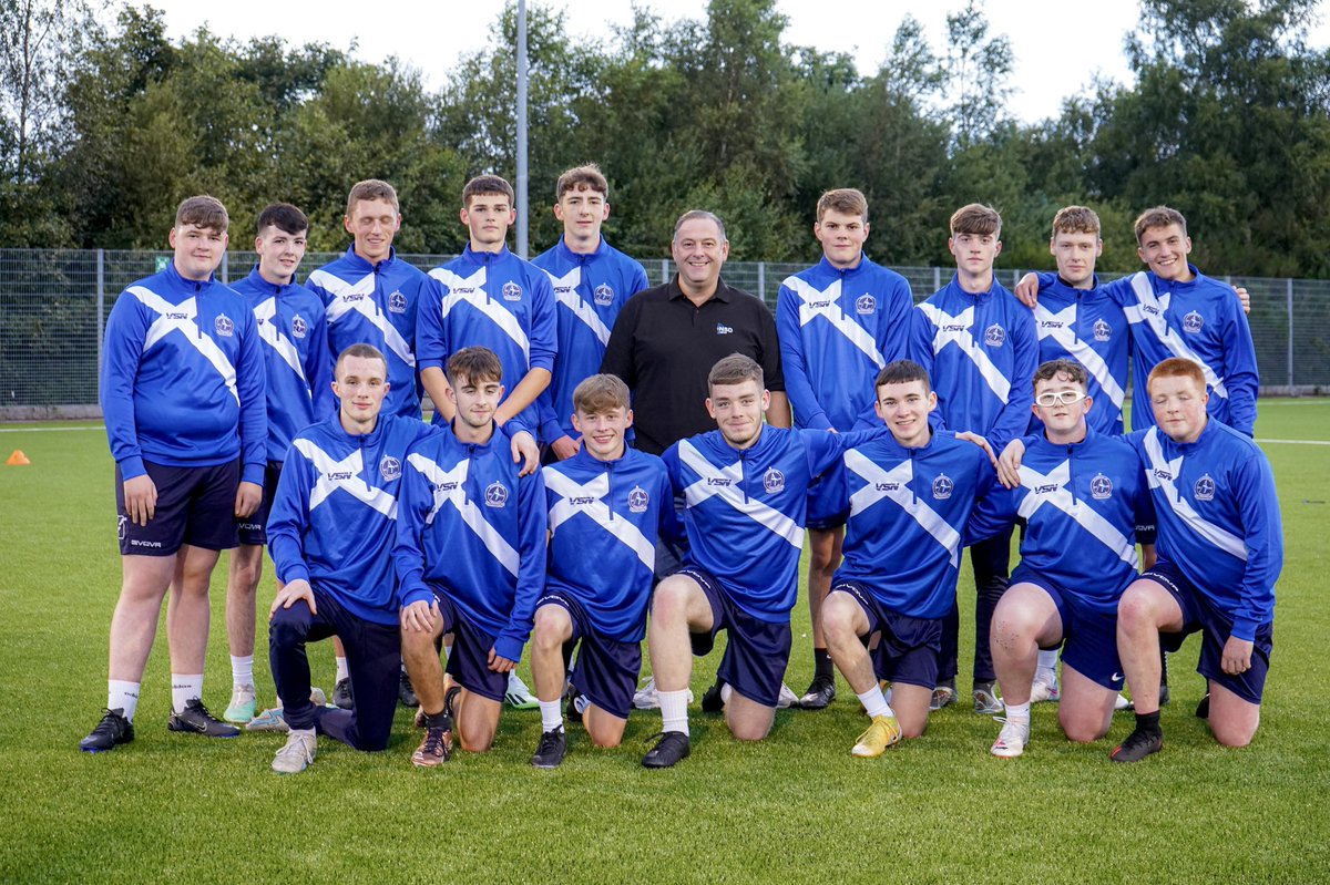 NSDLabels's tweet photo. We are proud to support local football club St Andrews Boys Club, having recently provided brand new match day polo shirts and warm up tops for the players.

Pictured is our Business Development Manager, Graeme Leslie, and the SABC team in their new kit! 👏🏼 ⚽️  #CommunitySupport https://t.co/zsmmZpSpAq