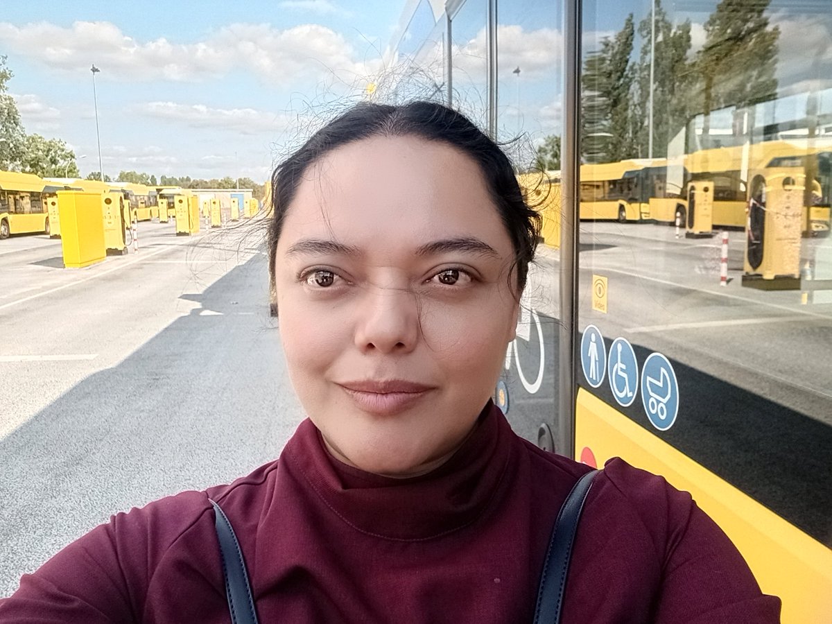 MontealegreRox's tweet photo. #TransportePúblico
#Electromovilidad
#Intermodalidad
#Berlin
#Transportweek23 https://t.co/P8YuMj6ym4